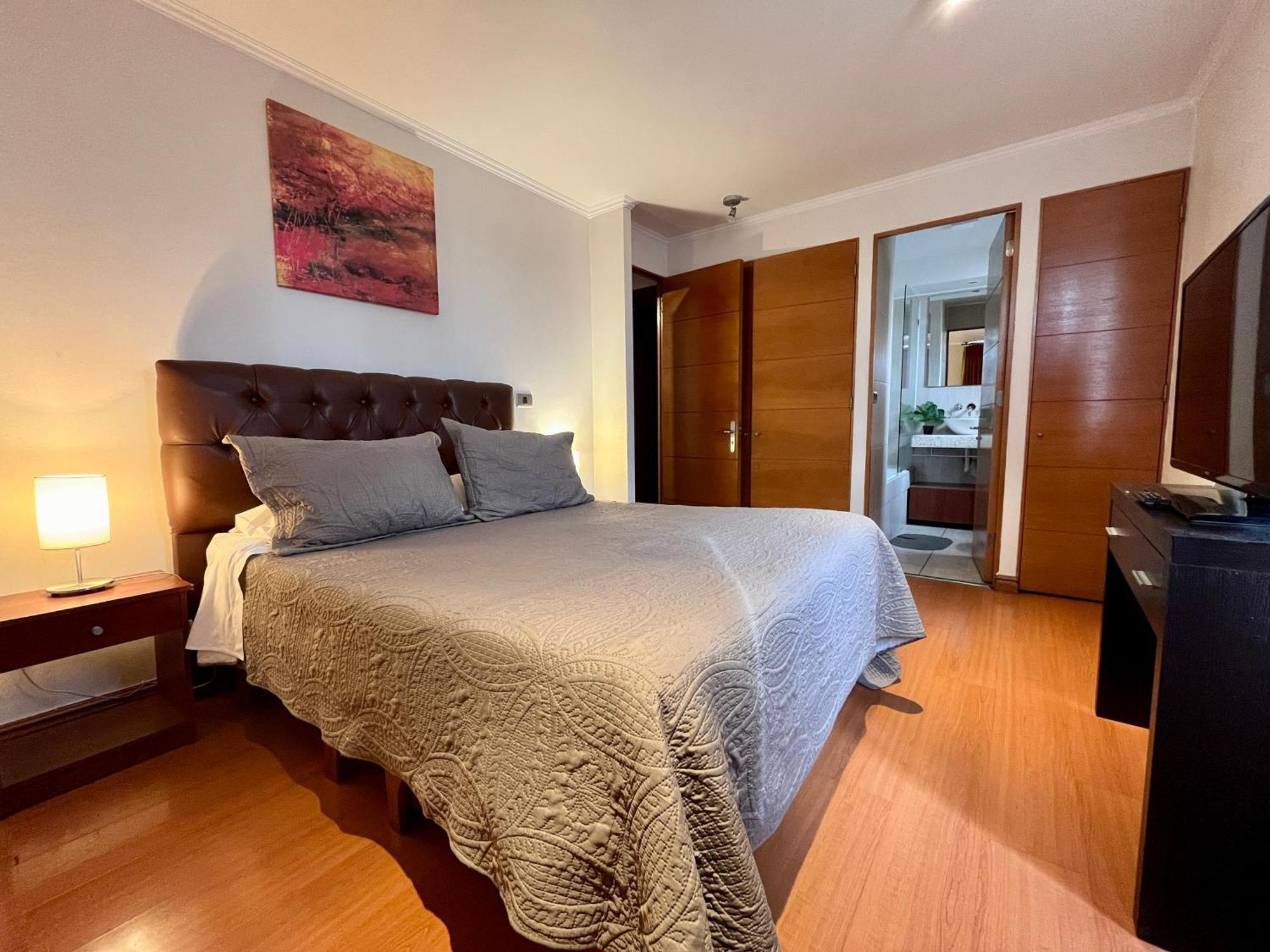 Apartamentos City Centro Los Leones 산티아고 외부 사진