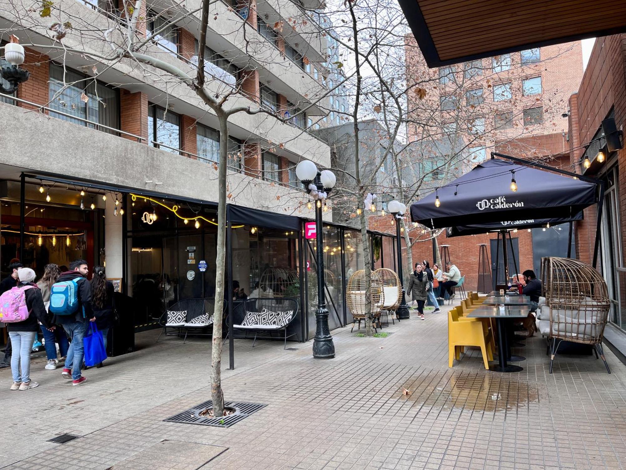Apartamentos City Centro Los Leones 산티아고 외부 사진
